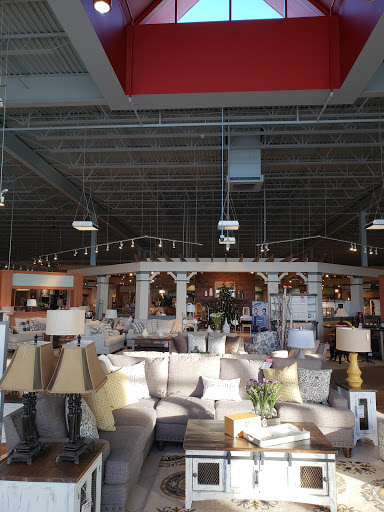 Furniture Store «The Furniture Mart - Shakopee», reviews and photos, 4270 12th Ave E, Shakopee, MN 55379, USA