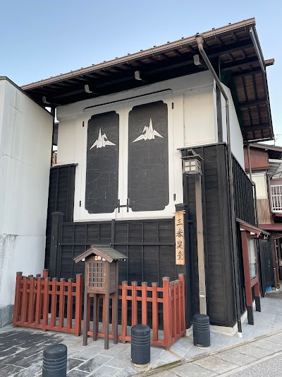 三番叟（さんばんそう）台屋台蔵