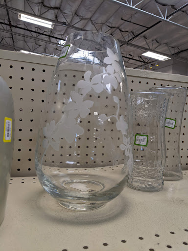 Thrift Store «Goodwill», reviews and photos, 1325 N Main St, Salinas, CA 93906, USA