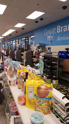 Clothing Store «Ross Dress for Less», reviews and photos, 7884 Van Nuys Blvd, Van Nuys, CA 91402, USA