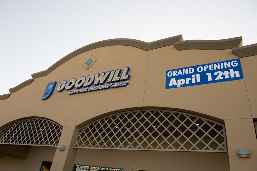 Thrift Store «Fountain Hills Goodwill Retail Store & Donation Center», reviews and photos, 13757 N Fountain Hills Blvd, Fountain Hills, AZ 85268, USA