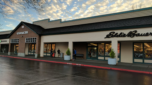 Shopping Mall «North Bend Premium Outlets», reviews and photos, 461 S Fork Ave SW, North Bend, WA 98045, USA