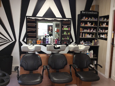 O Salon De Christine à Saint-Rémy-sur-Avre