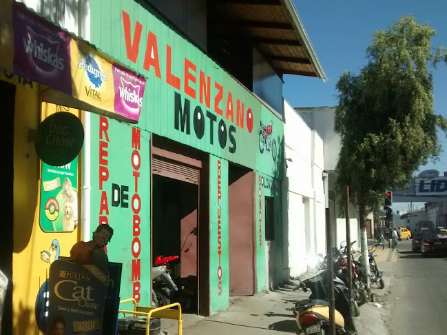 Opiniones de Valenzano Motos en Santa Cruz - Tienda de motocicletas