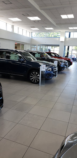 Mercedes Benz Dealer «Mercedes-Benz of Alexandria», reviews and photos, 200 S Pickett St, Alexandria, VA 22304, USA