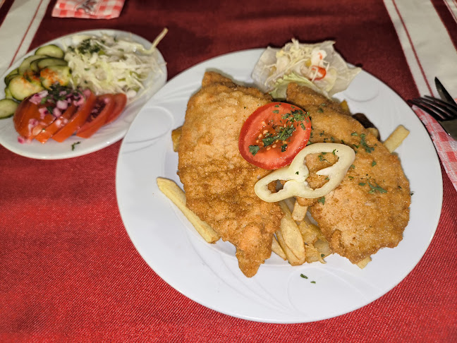 Bodor Borozó - Kocsma