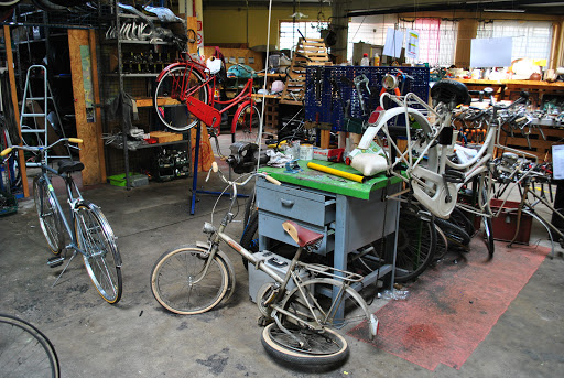 Triciclo - Mercato dell'usato e officina ciclistica di Via Regaldi