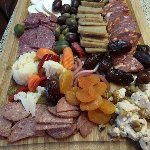 Wine Store «Yiannis Wine Shop», reviews and photos, 401 N Great Neck Rd #123, Virginia Beach, VA 23454, USA