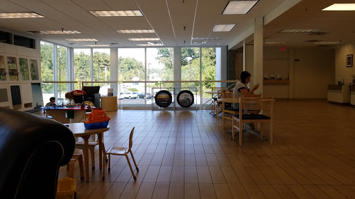 Car Dealer «Bill Gray Volvo Cars», reviews and photos, 2897 Washington Rd, McMurray, PA 15317, USA