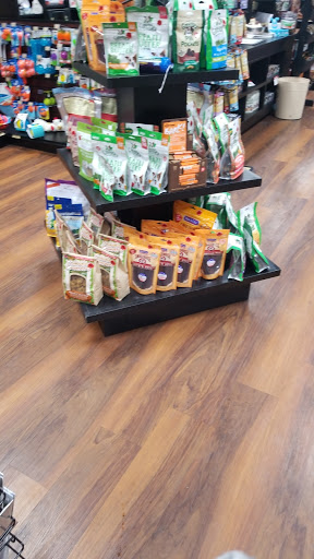 Pet Store «Pet Valu», reviews and photos, 385 N Central Ave, Hartsdale, NY 10530, USA