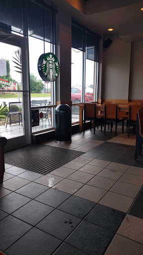 Coffee Shop «Starbucks», reviews and photos, 3177 Lee Hwy, Bristol, VA 24202, USA