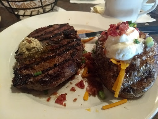 Shopping Mall «Creeks at Virginia Centre», reviews and photos, 9850 Brook Rd, Glen Allen, VA 23059, USA