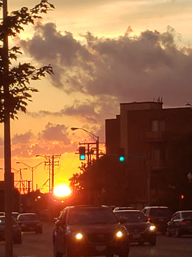 Car Wash «NASCAR Car Wash Elmwood Park», reviews and photos, 7525 W Grand Ave, Elmwood Park, IL 60707, USA