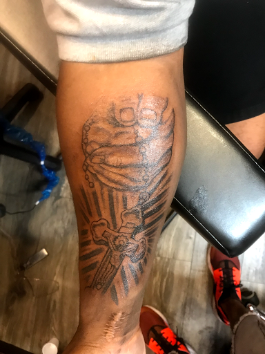 Explore gap filler tattoo filler ideas for a woman, creative tattoo ideas in Lexington, available at LexInk Tattoo