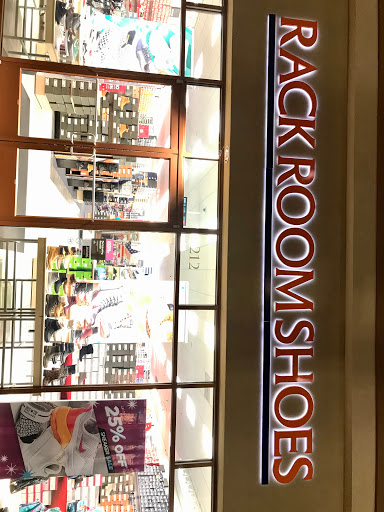 Shoe Store «Rack Room Shoes», reviews and photos, 1001 N Arney Rd #212, Woodburn, OR 97071, USA