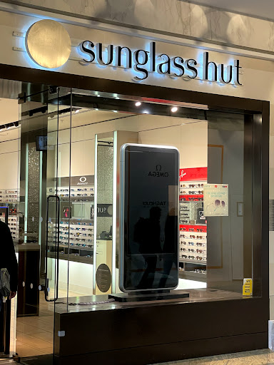 Sunglass Hut