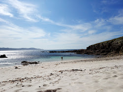 Foto de Playa de Arnado com uma linha costeira reta