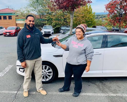 Kia Dealer «Price Kia», reviews and photos, 1390 Richmond Rd, Charlottesville, VA 22911, USA