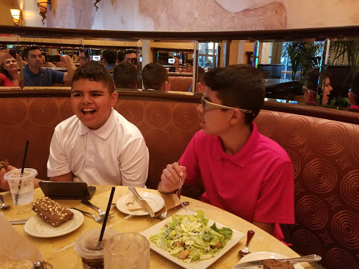 Restaurant «The Cheesecake Factory», reviews and photos, 15301 Ventura Blvd, Sherman Oaks, CA 91403, USA