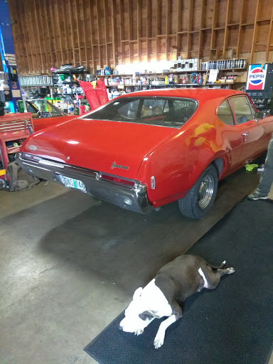 Used Car Dealer «Happy Motors Inc», reviews and photos, 134 NW 15th St, Newport, OR 97365, USA