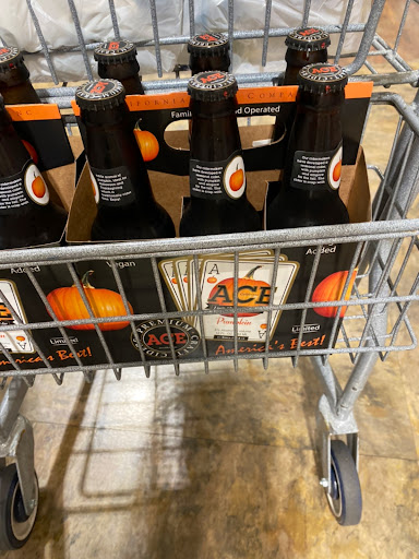 Wine Store «Total Wine & More», reviews and photos, 380 North Point Cir, Alpharetta, GA 30022, USA