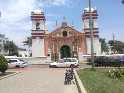 Parroquia Santuario Señor de Huamán