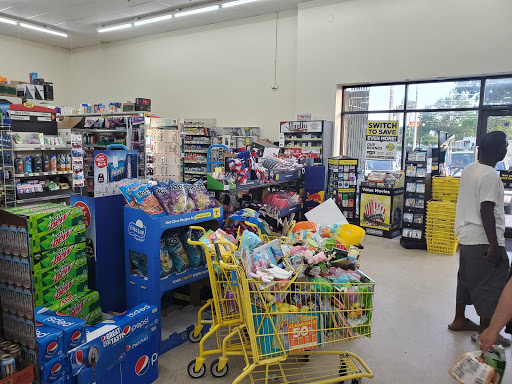 Home Goods Store «Dollar General», reviews and photos, 999 University Blvd N, Jacksonville, FL 32211, USA