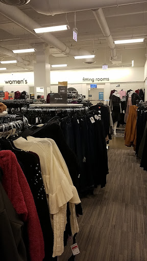 Department Store «Nordstrom Rack Lincoln Park», reviews and photos, 1551 N Sheffield Ave, Chicago, IL 60642, USA