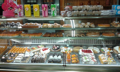 Panadería- Pastelería La Espiga Dorada en Málaga, Málaga