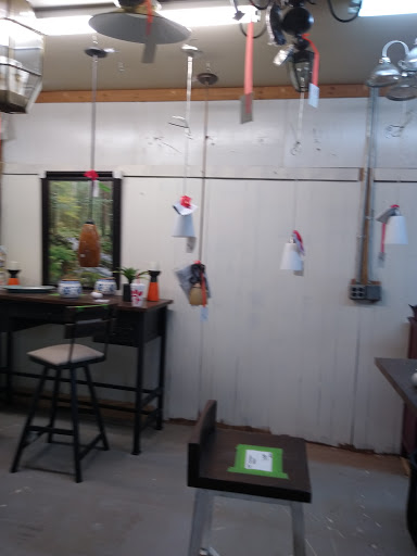 Flooring Store «Southside Bargain Center», reviews and photos, 3425 Thomasville Rd, Winston-Salem, NC 27107, USA