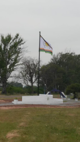 Monumento Bandera Pueblo Porvenir,Paysandú,ROU. - Paysandú
