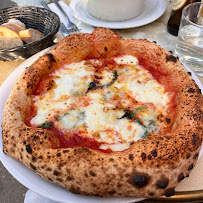 Pizza du Restaurant italien Il Cilento. à Versailles - n°9