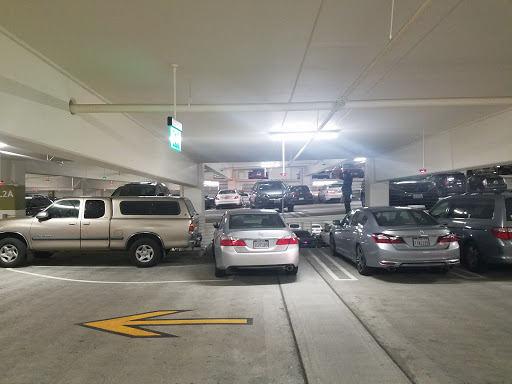 Shopping Mall «Vallco Shopping Mall», reviews and photos, 10123 N Wolfe Rd, Cupertino, CA 95014, USA