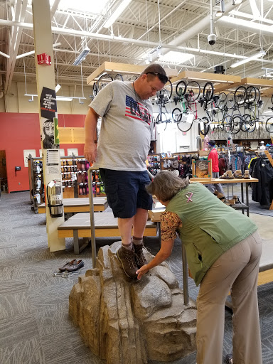 Camping Store «REI», reviews and photos, 189 Connecticut Ave, Norwalk, CT 06854, USA