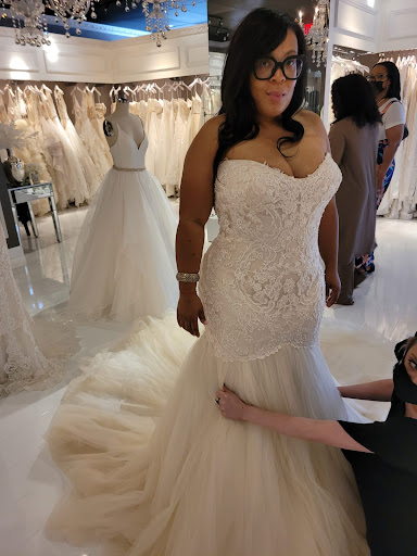 Bridal Shop «Winnie Couture», reviews and photos, 2909 Selwyn Ave, Charlotte, NC 28209, USA