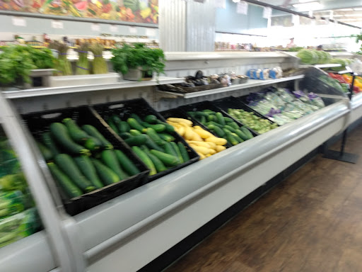 Grocery Store «The Hometown Market», reviews and photos, 401 Plaza Dr, Eustis, FL 32726, USA