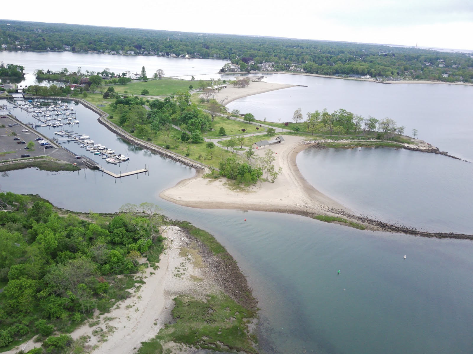 Photo de Cove Beach North - endroit populaire parmi les connaisseurs de la détente