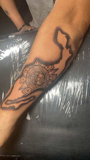 Explore jake the dog tattoo ideas, creative tattoo ideas in Naples, available at IndigenousTinta tattoo studio