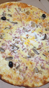 Plats et boissons du Pizzeria Big Pizza à Avignon - n°10