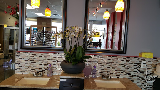 Maxx Spa and Nails 55379