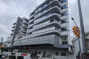 Camarin Doctors Hospital image