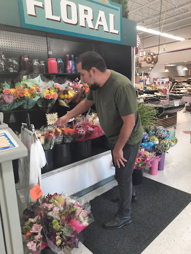 Grocery Store «Piggly Wiggly», reviews and photos, 810 N Monroe St, Waterloo, WI 53594, USA