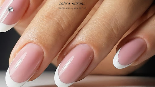 Zara Nail(Pro. Services and courses)