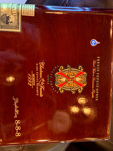 Tobacco Shop «Laguna Smoke Shop», reviews and photos, 24741 Alicia Pkwy e, Laguna Hills, CA 92653, USA