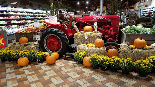 Grocery Store «Township of Washington Foodtown», reviews and photos, 315 Pascack Rd, Township of Washington, NJ 07676, USA