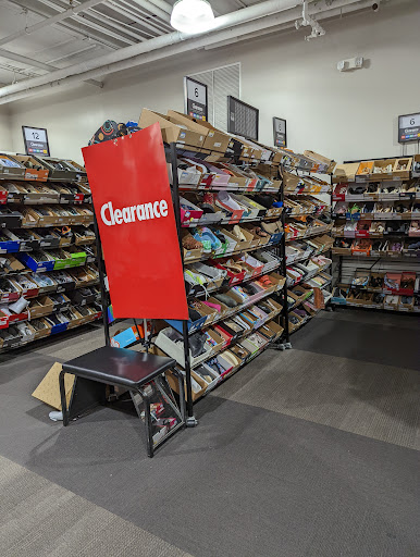 Shoe Store «DSW Designer Shoe Warehouse», reviews and photos, 2500 Central Park Ave, Yonkers, NY 10710, USA