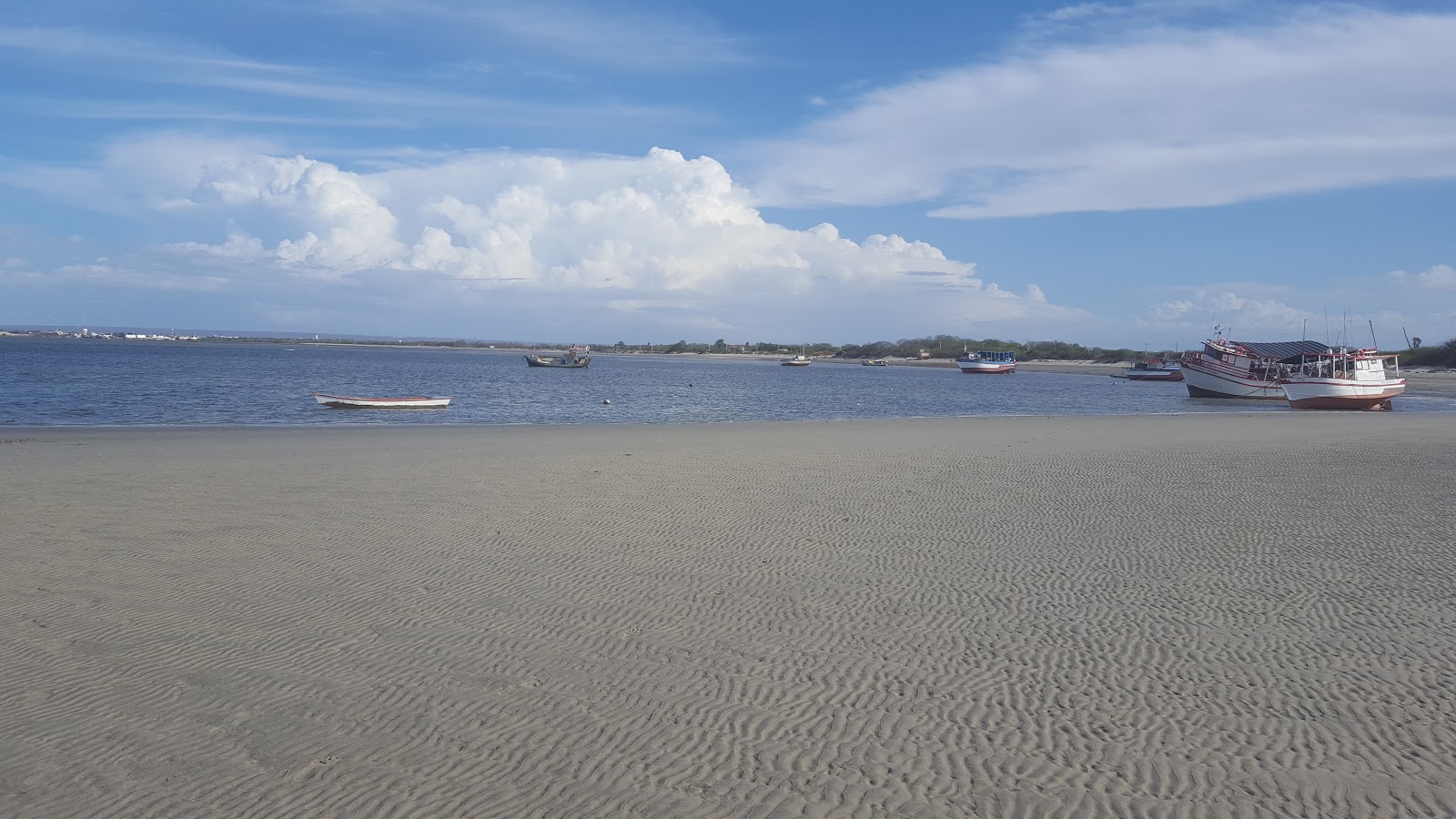 Foto von Pernambuquinho Strand mit langer gerader strand