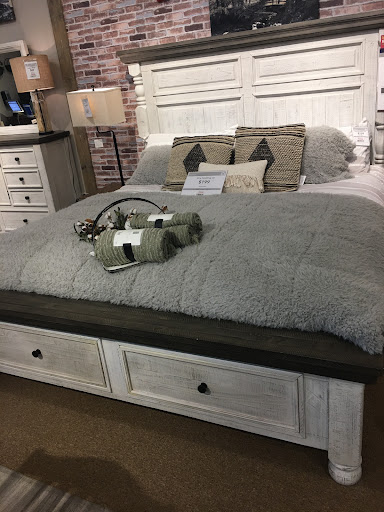 Furniture Store «Ashley HomeStore», reviews and photos, 1715 E Independence St, Springfield, MO 65804, USA