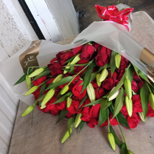 Florist «The Flower Place», reviews and photos, 860 NE 79th St, Miami, FL 33138, USA