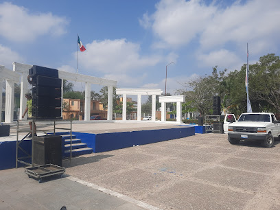 Plaza Estacion Manuel